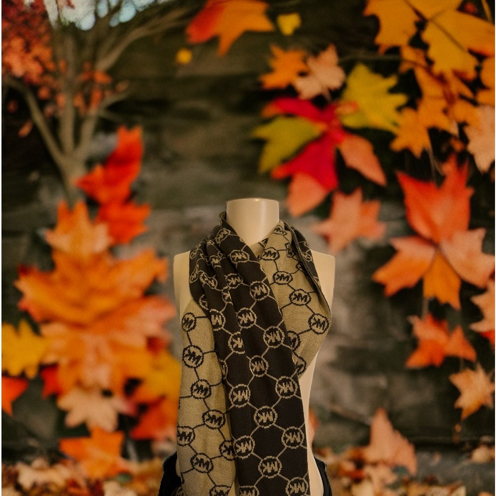 Michael Kors Scraf Brown & Tan Reversible